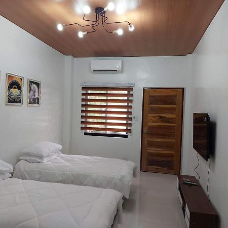 Flb Apartelle Los Banos Los Banos  Exterior foto