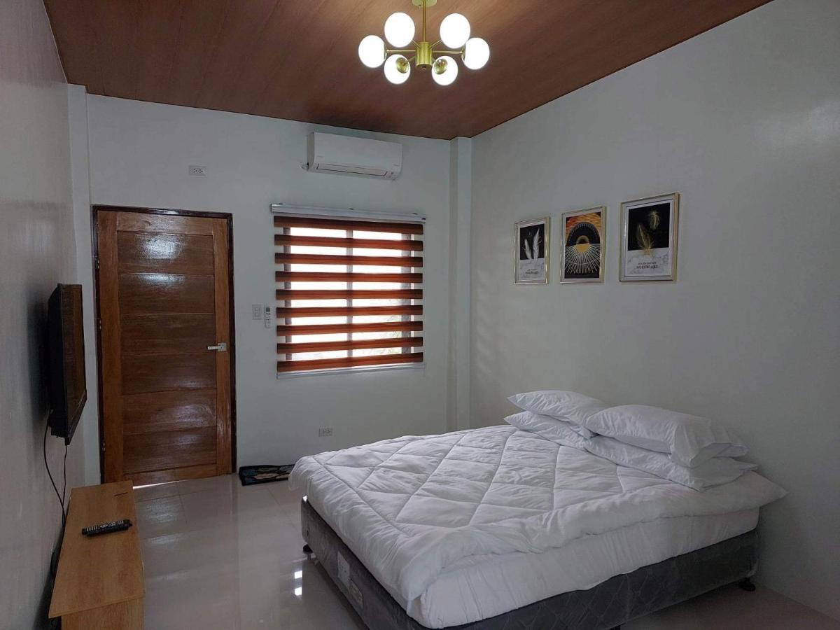 Flb Apartelle Los Banos Los Banos  Exterior foto